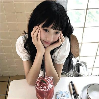 独女君未见第二季封面